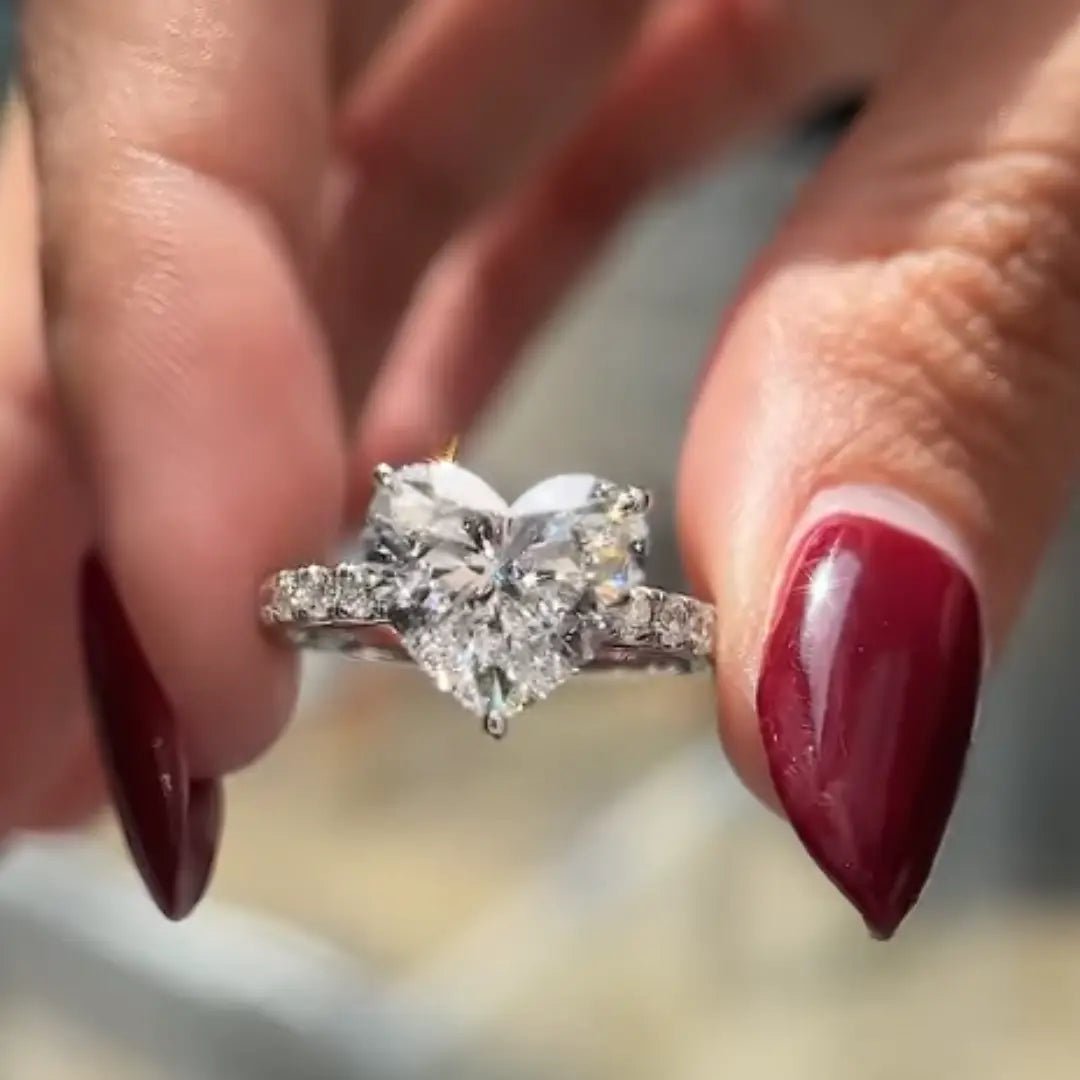 Eternal Heart 2.00 Carat Moissanite Unique Wedding Anniversary Engagement Ring - Kazara Diam