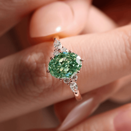 2.0CT Oval Cut Green Moissanite Engagement Anniversary Wedding Travel Ring - Kazara Diam