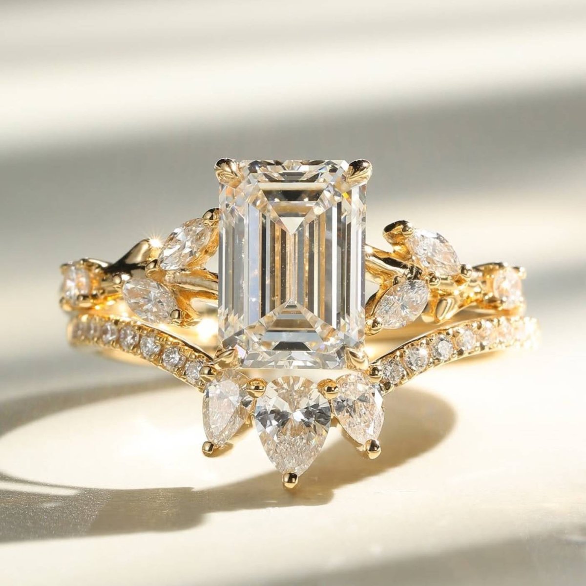 2.5 CT Emerald Cut Moissanite Unique Bridal Wedding Promise Ring Set - Kazara Diam