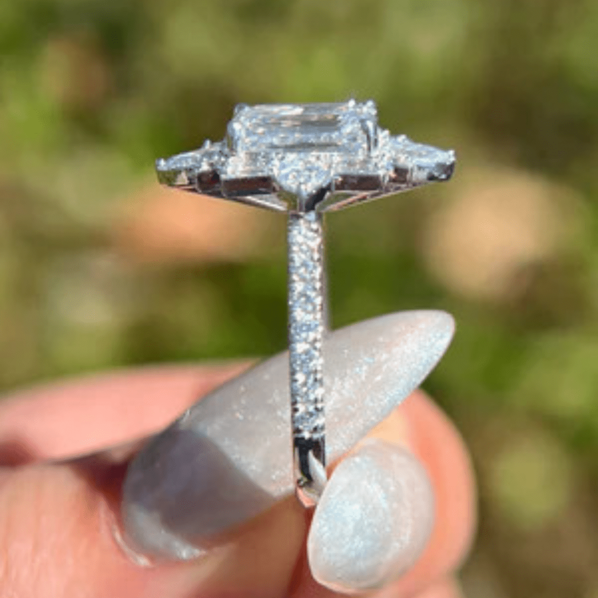 2.5 CT Emerald Cut Moissanite Unique Engagement Wedding Promise Ring - Kazara Diam