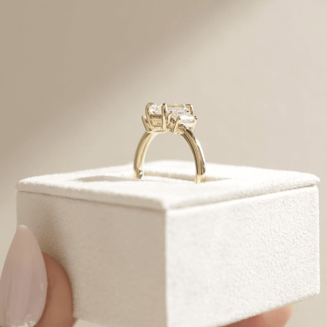 2.5 CT Emerald Cut Three Stone Moissanite Engagement Wedding Anniversary Ring - Kazara Diam