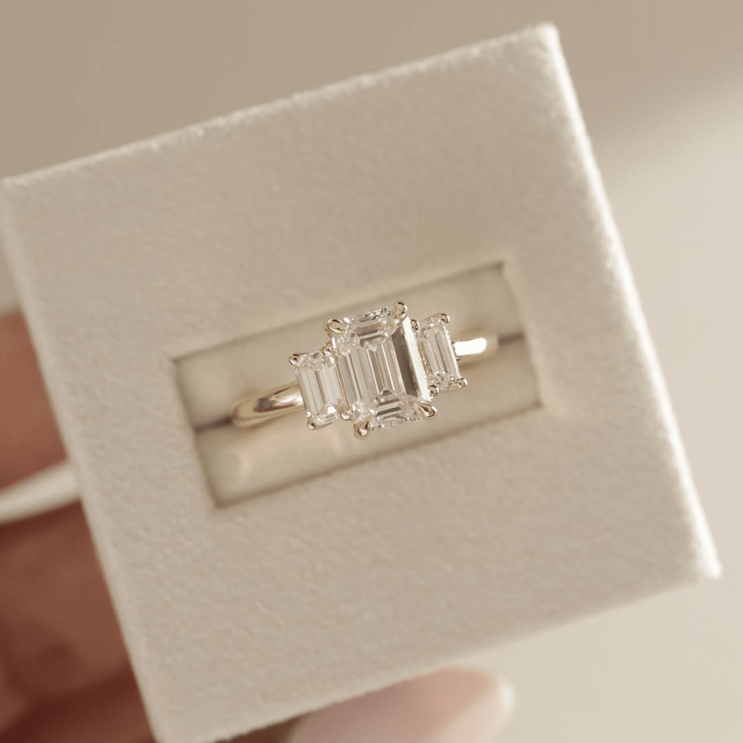 2.5 CT Emerald Cut Three Stone Moissanite Engagement Wedding Anniversary Ring - Kazara Diam