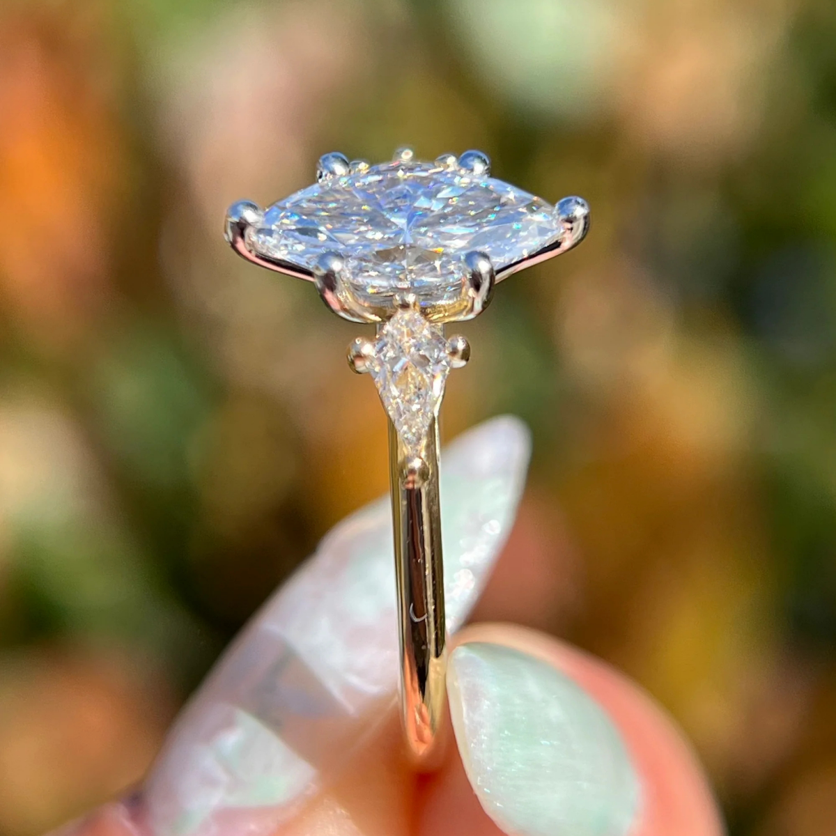 2.5 CT Heirloom Marquise Moissanite Engagement Ring with Elegant Side Accents - Kazara Diam
