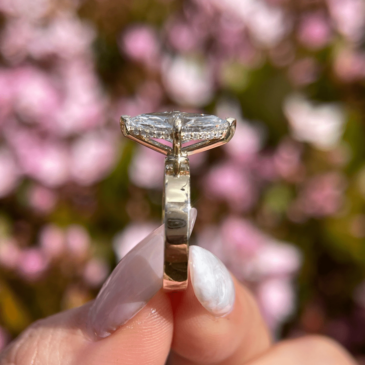 2.5 CT Marquise Moissanite 3 MM Band Engagement Wedding Anniversary Ring - Kazara Diam