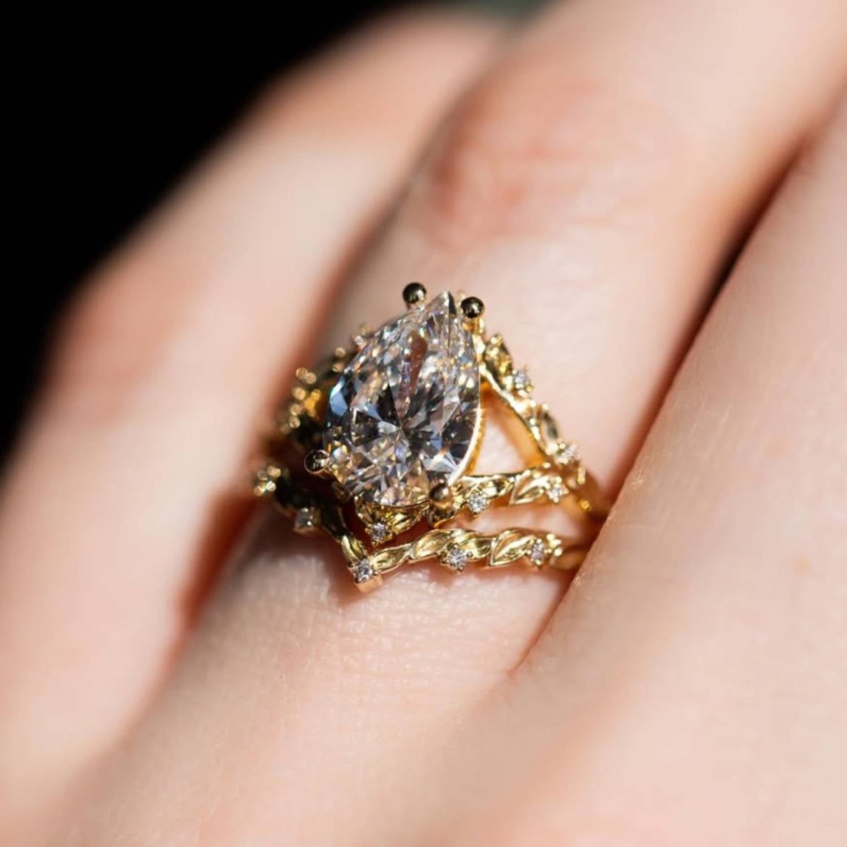 3.50 CT Pear Cut Ethereal Heirloom Vintage Moissanite Engagement Ring - Kazara Diam