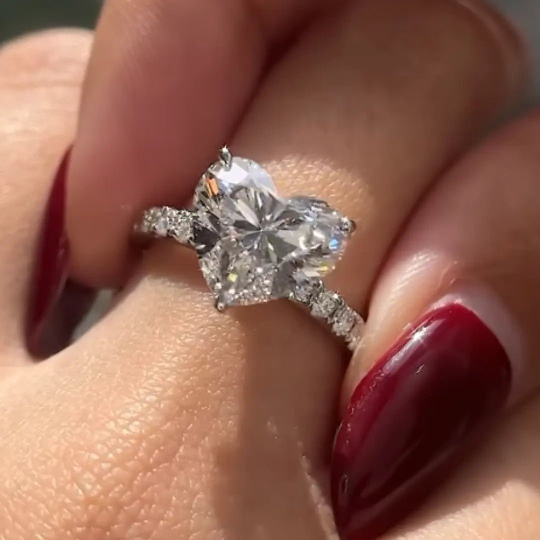 Eternal Heart 2.00 Carat Moissanite Unique Wedding Anniversary Engagement Ring - Kazara Diam
