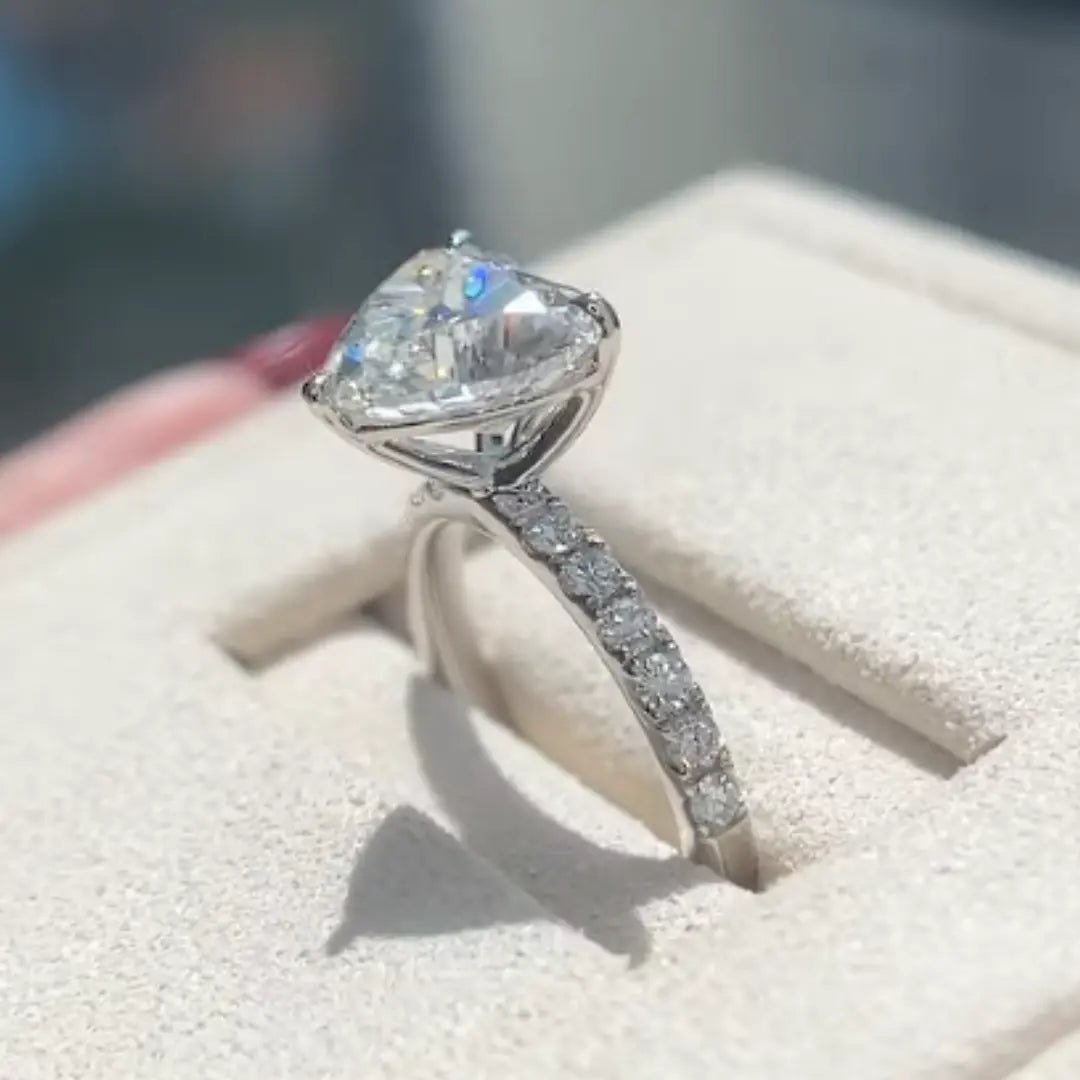 Eternal Heart 2.00 Carat Moissanite Unique Wedding Anniversary Engagement Ring - Kazara Diam