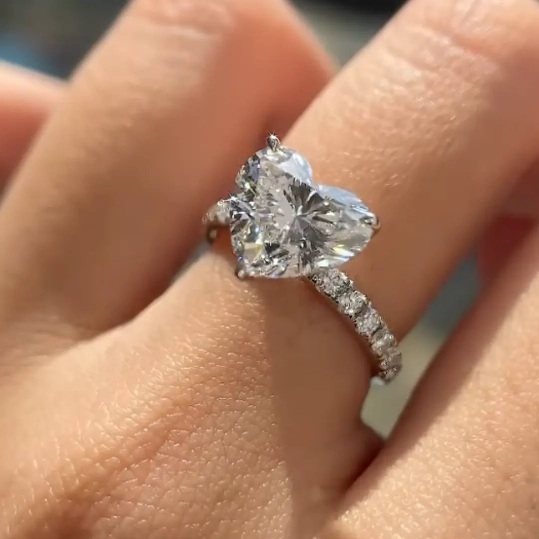 Eternal Heart 2.00 Carat Moissanite Unique Wedding Anniversary Engagement Ring - Kazara Diam